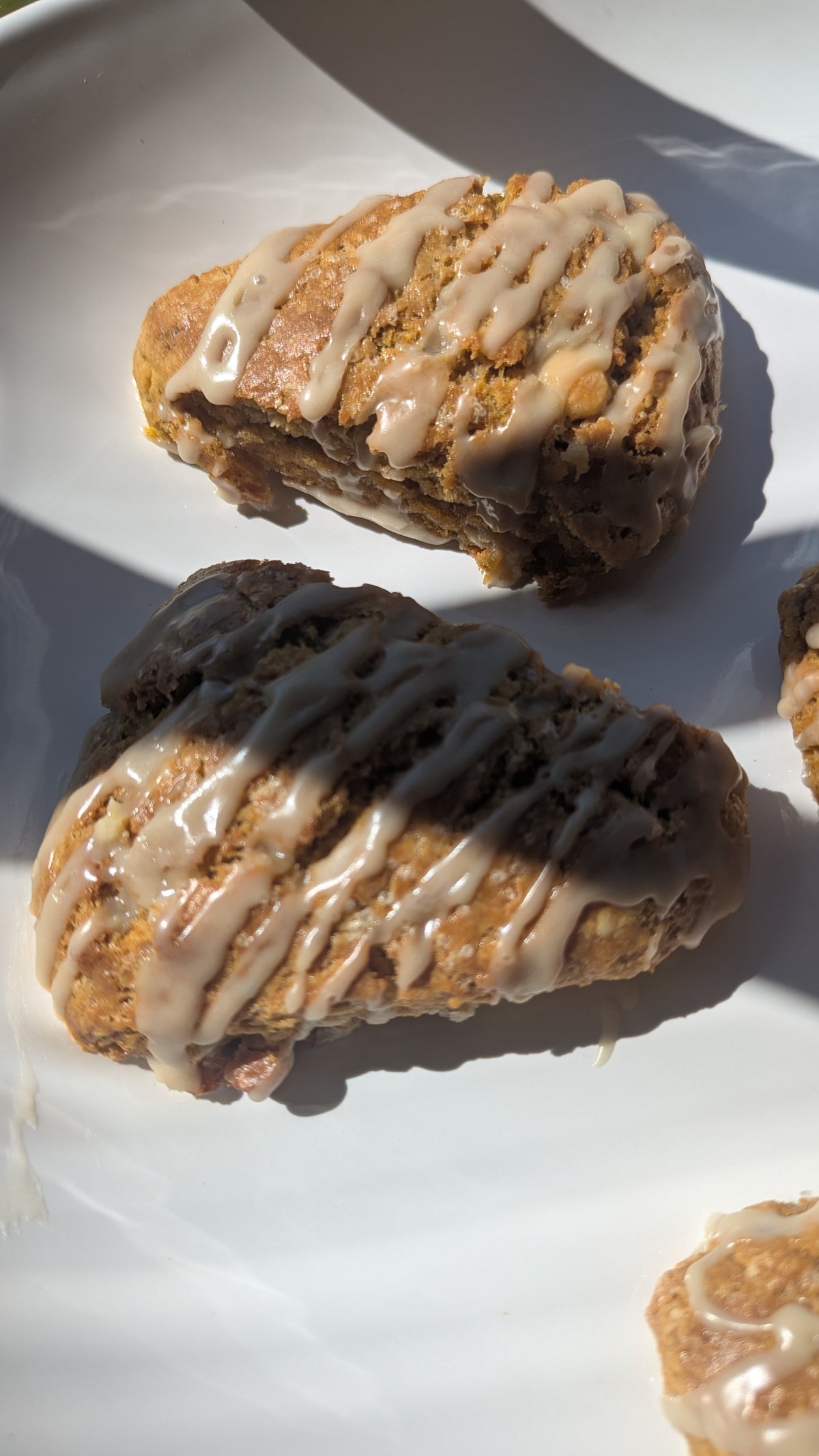 Pumpkin Scones with Maple Glaze